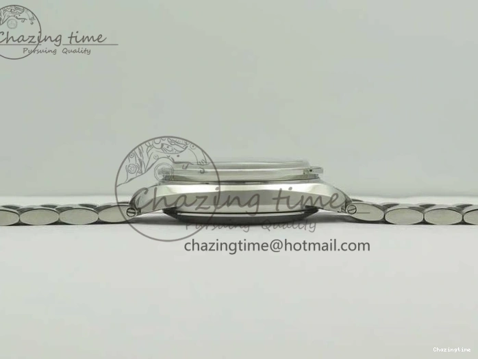 1227 Lightweight Speedmaster SS Snoopy OMF Best Edition White Dial on SS Bracelet Manual Winding Chrono Movement 7992